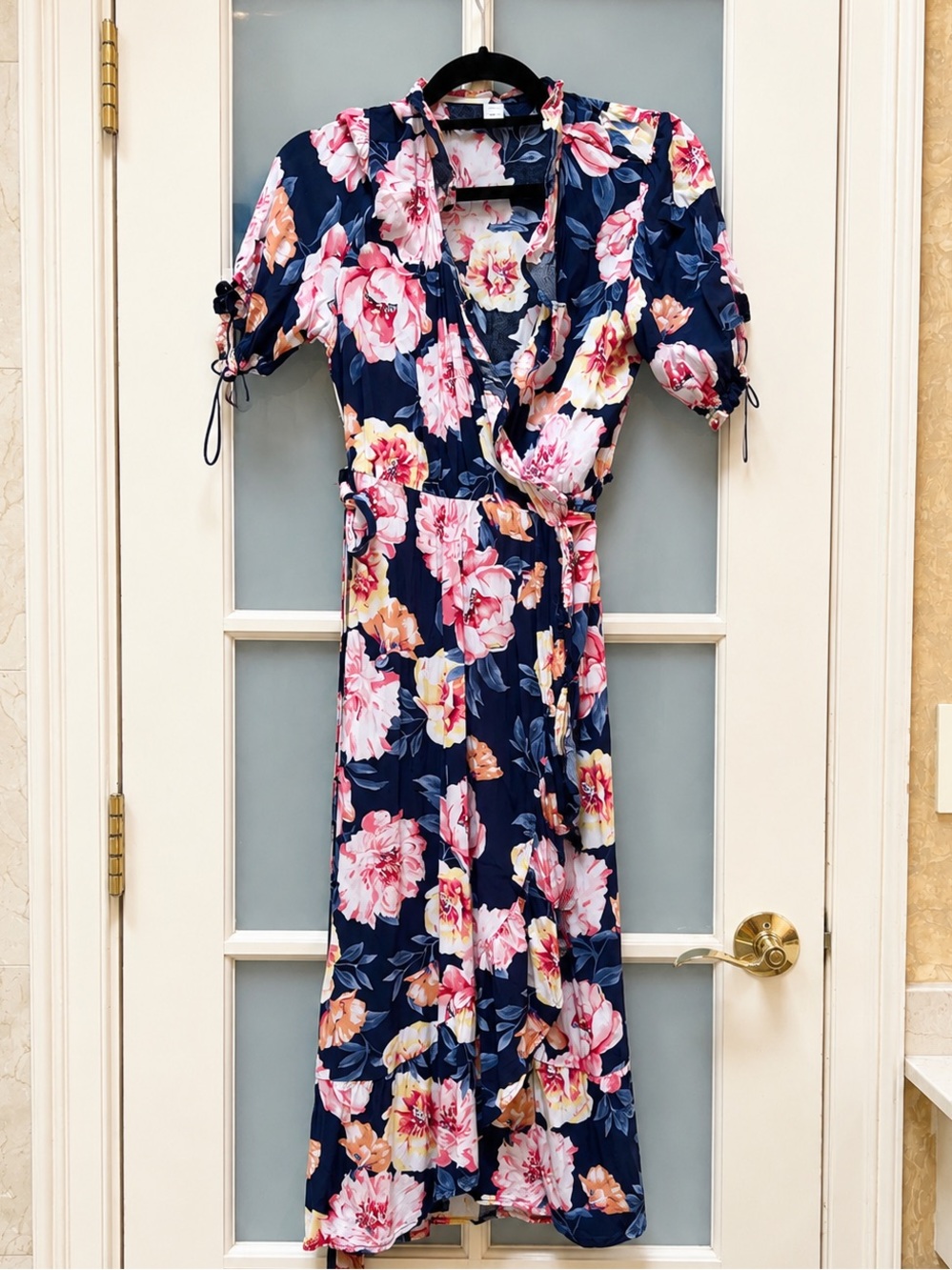 Old Navy Floral High-Low Wrap Dress – Size Small - Picture 2 of 4